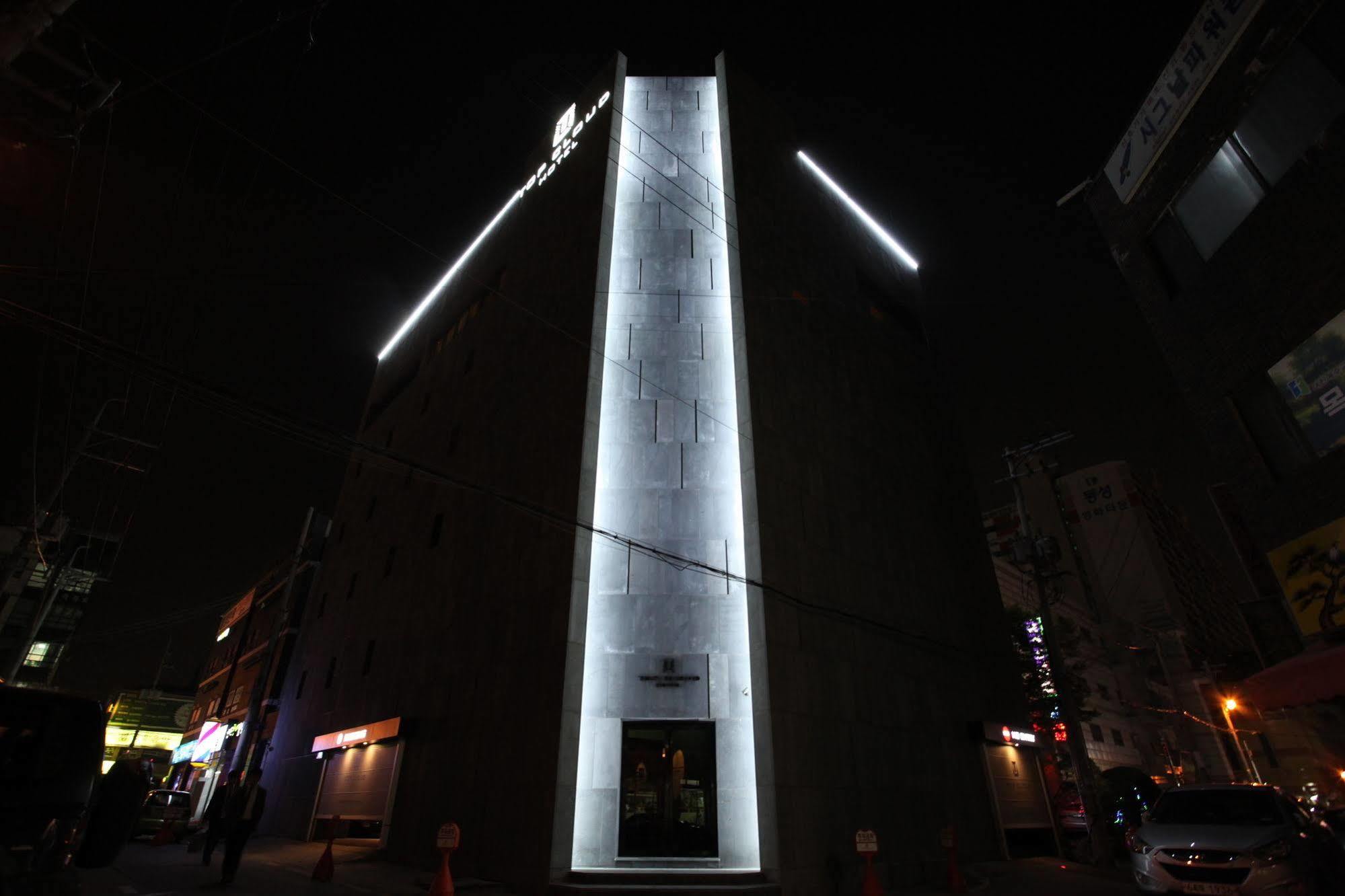 Suwon Top Cloud Hotel Exterior foto
